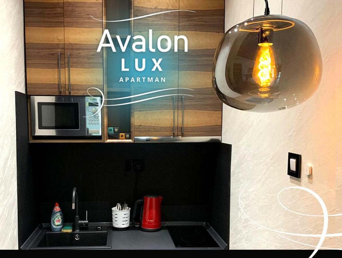 Avalon Lux Studio Apartment Novi Sad Exteriér fotografie