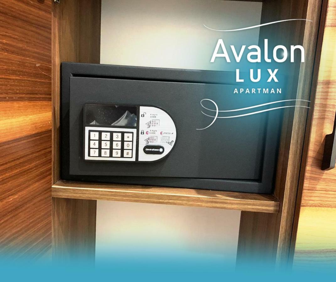 Avalon Lux Studio Apartment Novi Sad Exteriér fotografie